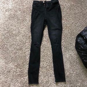 Skinny ripped jeans